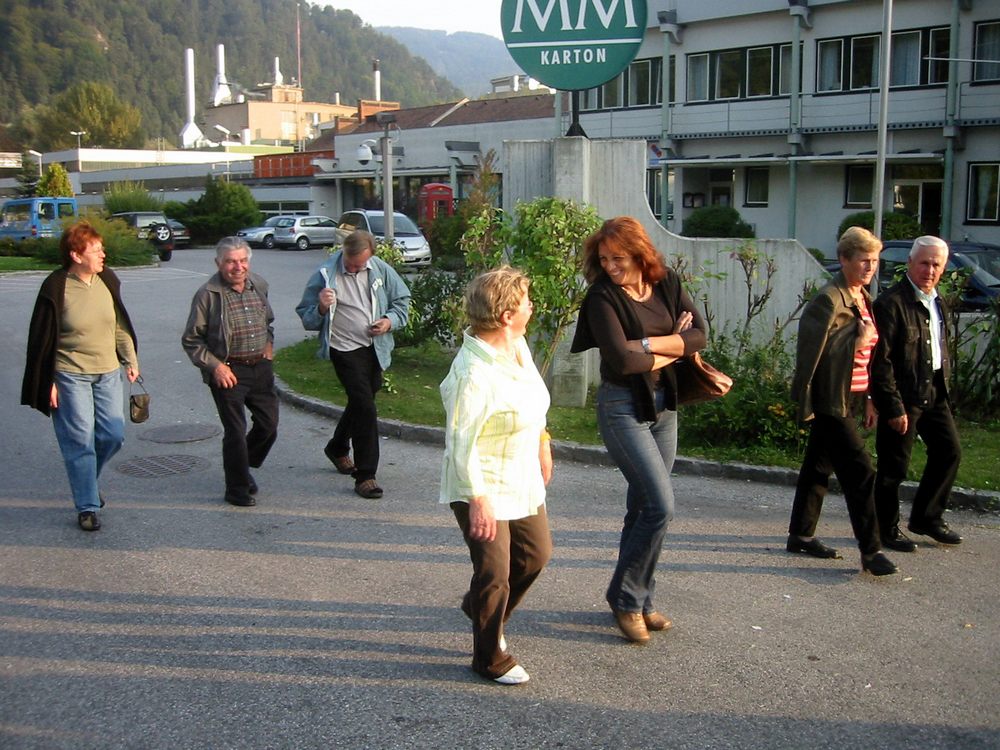 sais2005_06_830.jpg