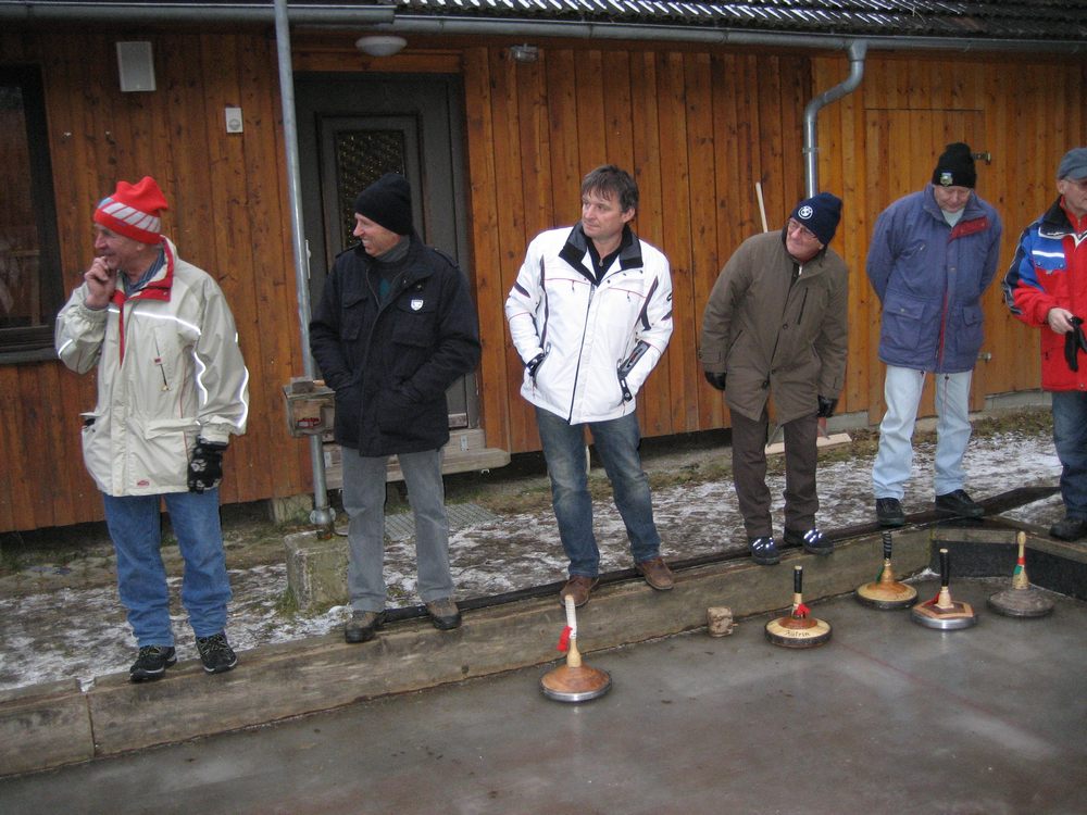 sais2011_12_500.jpg