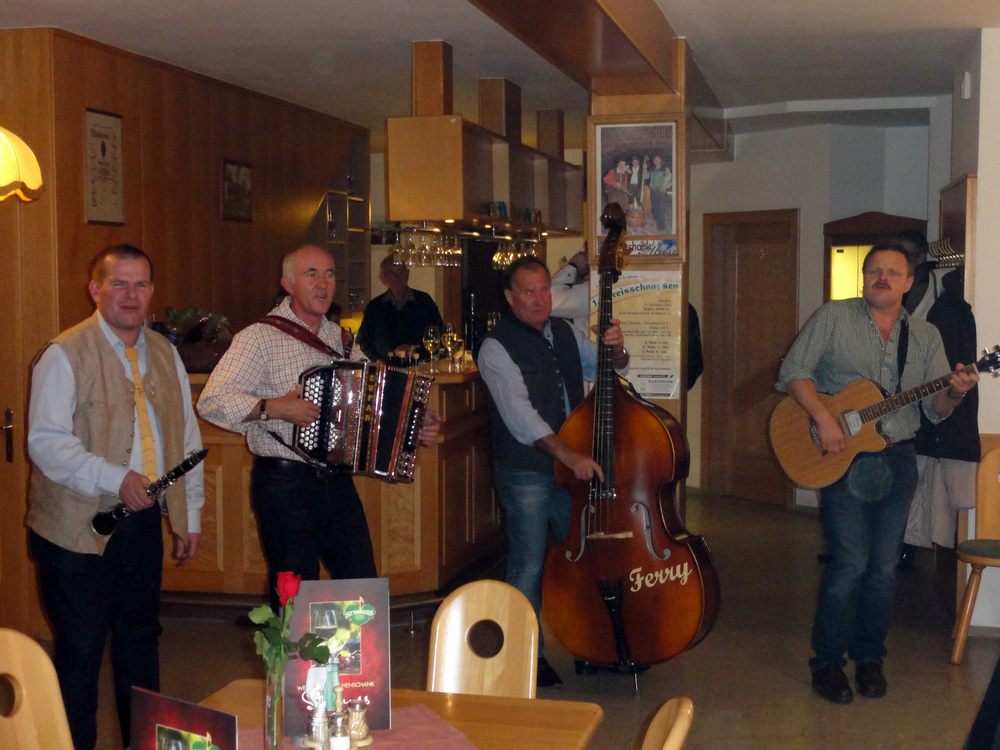 sais2011_12_560.jpg