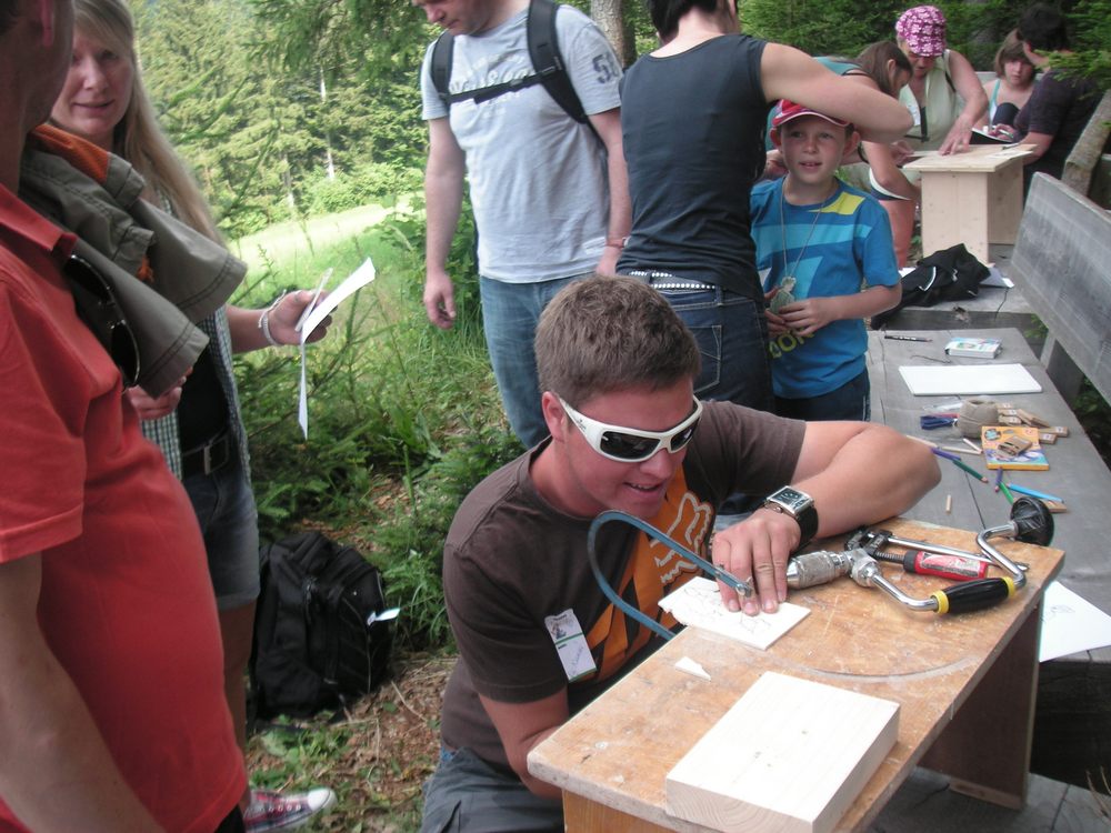 sais2012_13_350.jpg