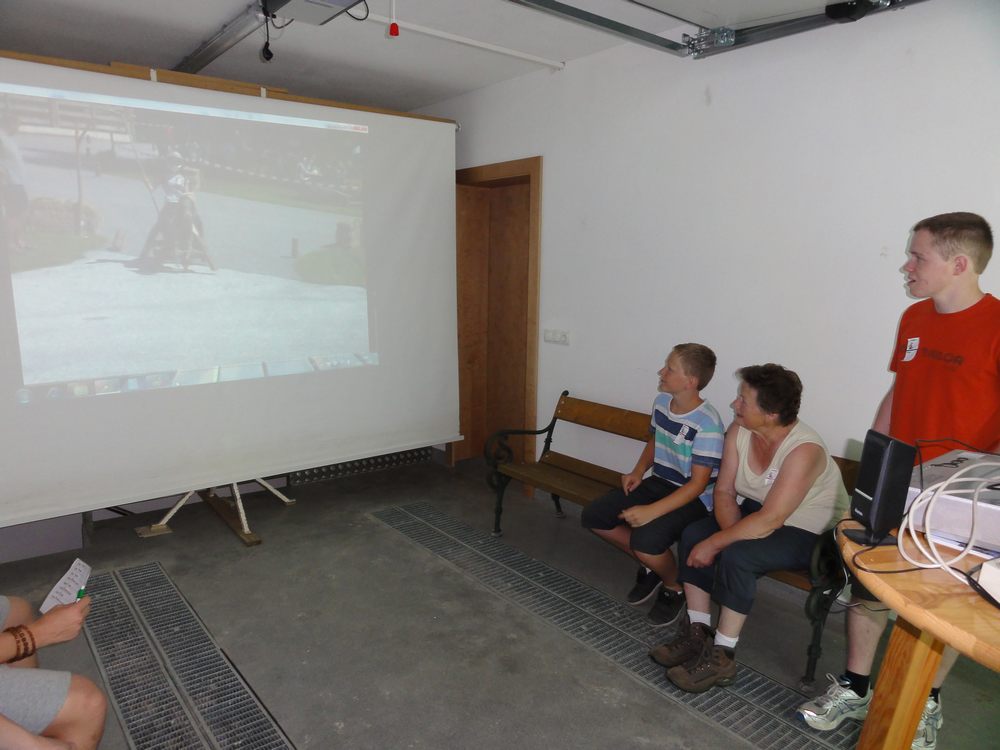 sais2012_13_440.jpg