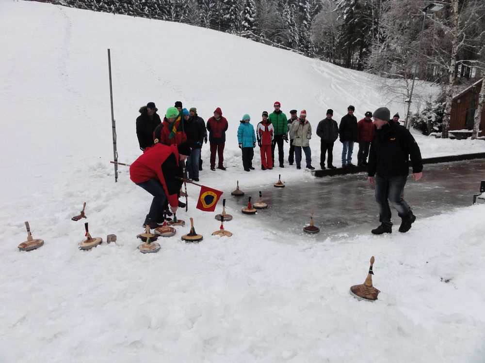 sais2013_14_410.jpg