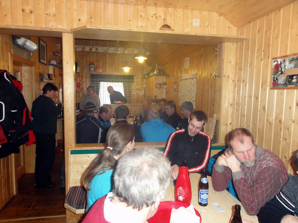 sais2013_14_422.jpg