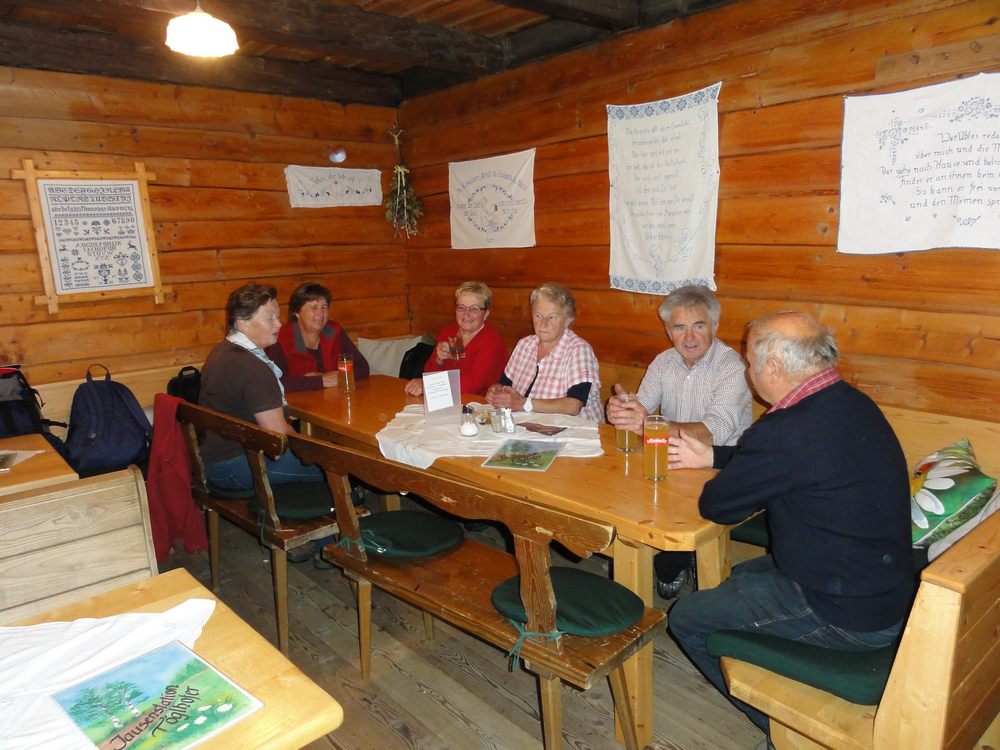 sais2013_14_512.jpg