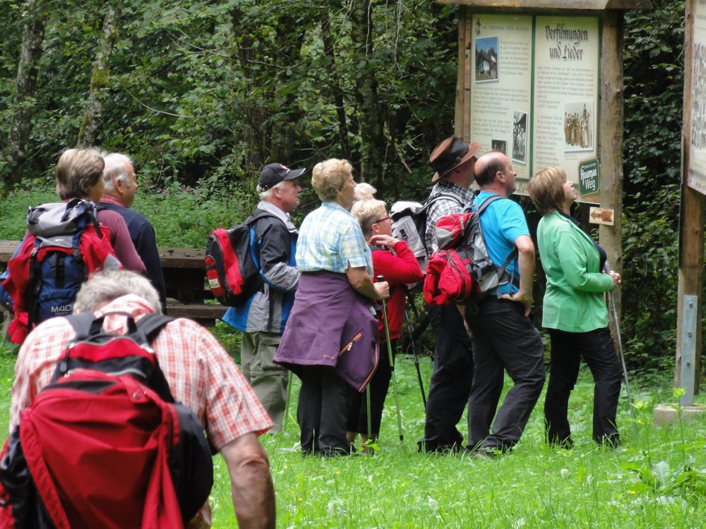 sais2013_14_556.jpg