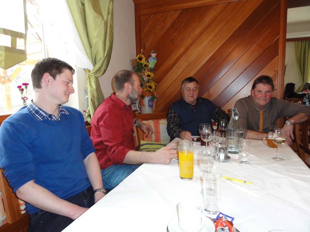 sais2014_15_328.jpg