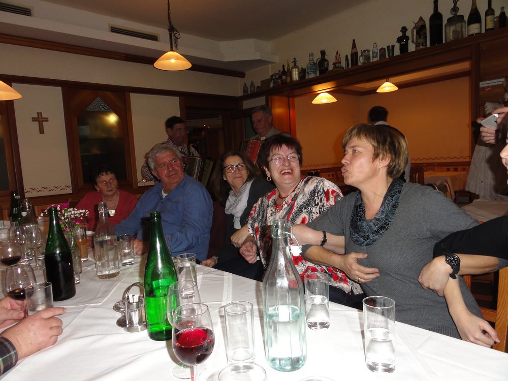 sais2014_15_370.jpg
