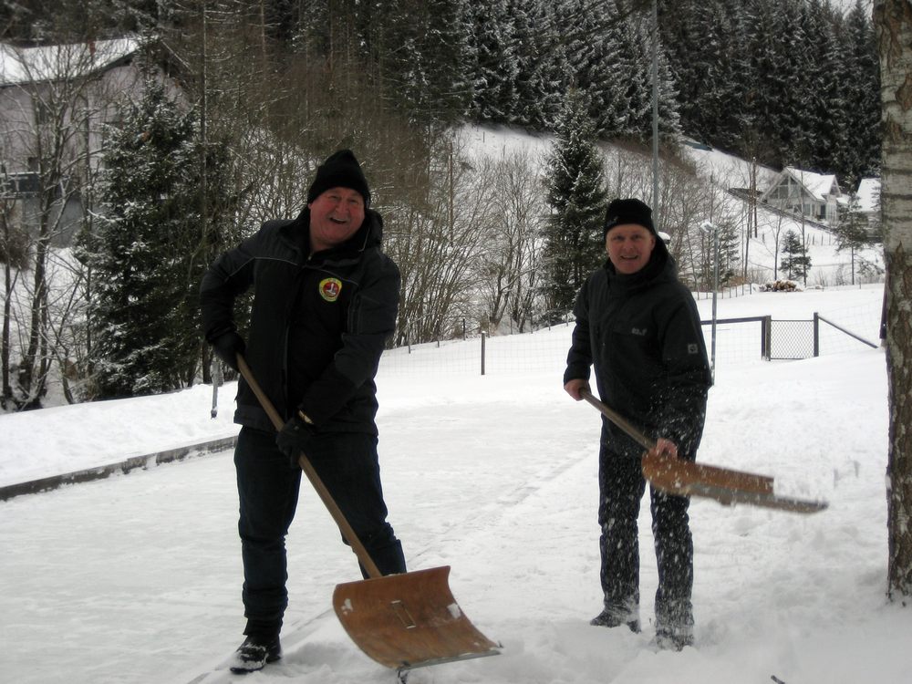 Schneeraeumen2017_12.JPG
